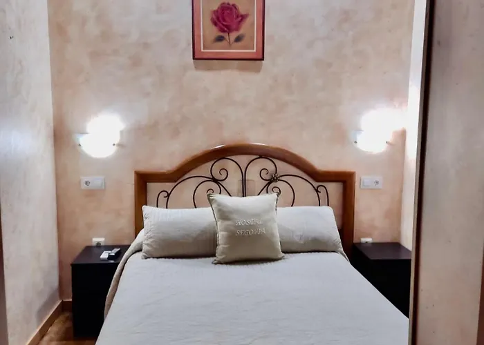 Adults Only 3* Segóvia