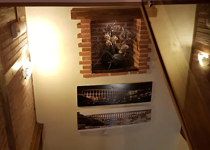 Adults Only 3* Segóvia