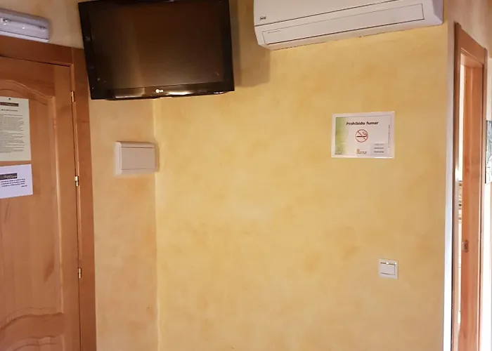 Adults Only Segóvia