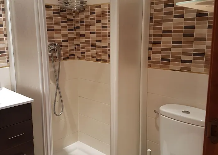 ゲストハウス Adults Only